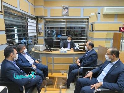 مدیرعامل بانک سینا در دیدار با کارکنان شعب استان همدان: کمک به رونق تولید و رشد اقتصادی با روان سازی امور میسر می شود
