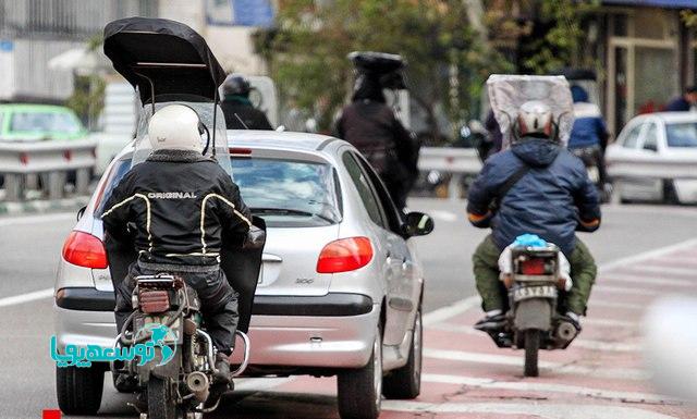 معاون آموزش و مشارکت‌های مردمی سازمان حمل و نقل و ترافیک شهرداری تهران:
46درصد از متوفیان تصادفات، راکبان موتورسیکلت هستند/ استمرار پویش «موتورسوار خوب» برای بهبود رفتار موتورسیکلت‌سواران