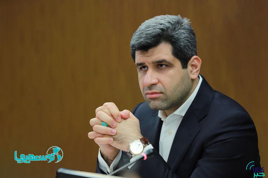 مدیرعامل بورس‌کالای ایران خبر داد
جذب ۶‌هزار و ۲۰۰میلیارد تومان نقدینگی سرگردان به گواهی شمش طلا