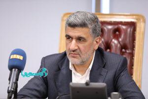 رئیس سازمان بورس در نشست مشترک با مدیران عامل شرکت‌های تامین سرمایه و گروه خدمات بازار سرمایه: محدودیت دامنه نوسان، با توجه به شرایط سیاسی، یک اقدام احتیاطی چند روزه است/ در صورت عادی شدن شرایط، به وضع قبلی بازمی‌گردیم/ برنامه‌ای برای سمت و سو دادن به منابع بودجه با ظرفیت‌های بازار سرمایه تدوین می‌شود